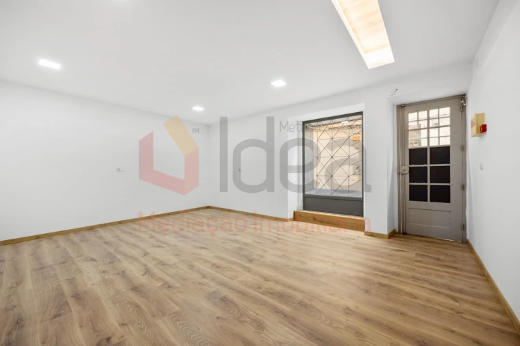 Loja para Venda em União das Freguesias de Setúbal Foto 2