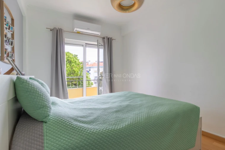 Apartamento T3 para Arrendamento em Carnaxide e Queijas Foto 12