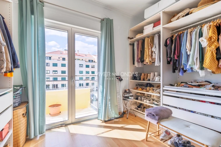 Apartamento T3 para Arrendamento em Carnaxide e Queijas Foto 22