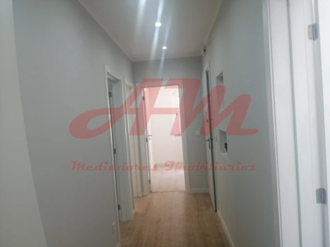 Apartamento T3 para Venda em Queluz e Belas Foto 10