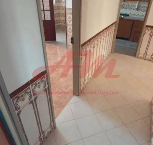 Apartamento T3 para Venda em Massamá e Monte Abraão Foto 7