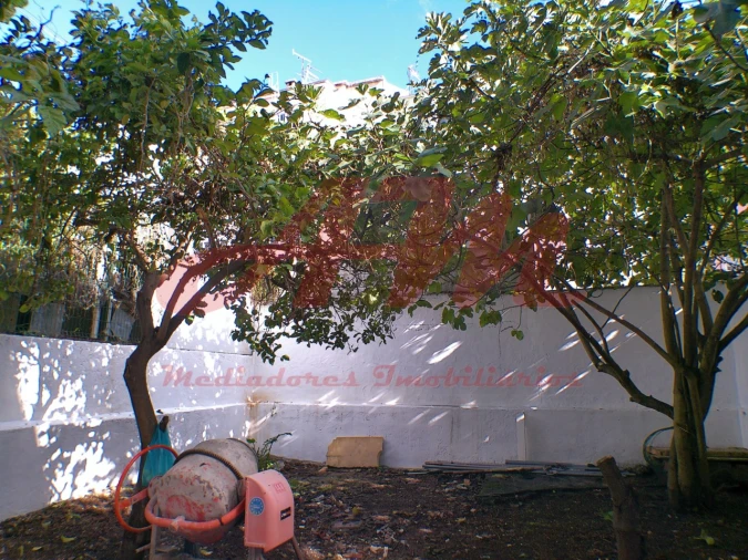 Apartamento T1 para Venda em Venteira Foto 11