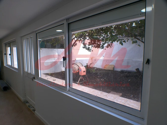 Apartamento T1 para Venda em Venteira Foto 14