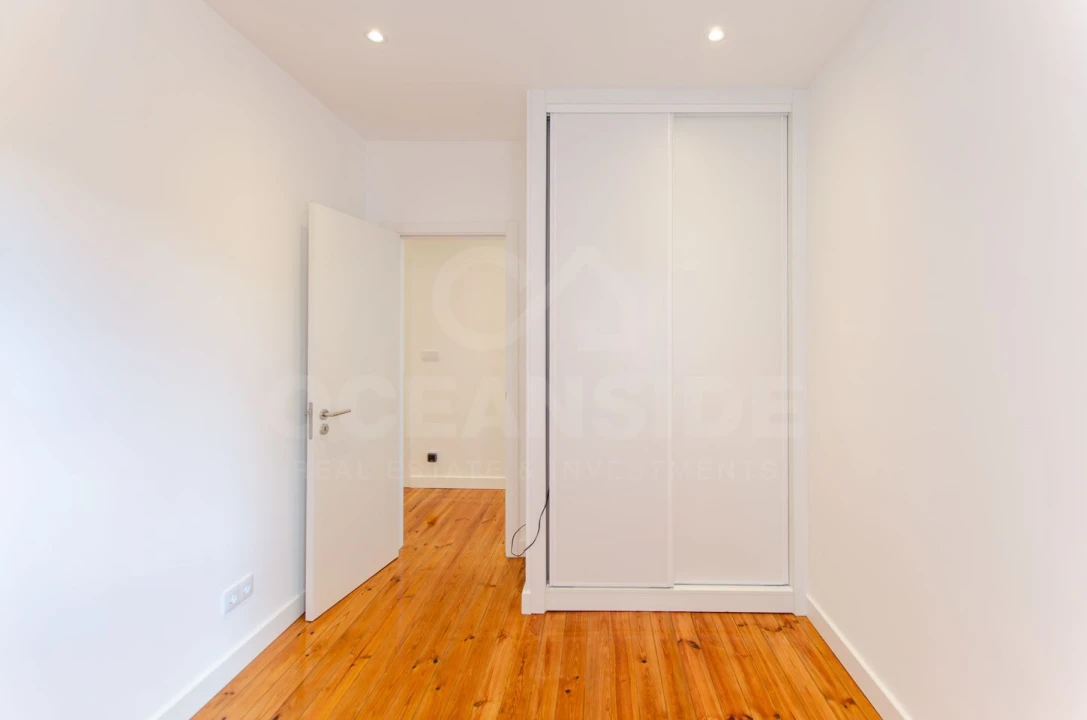 Apartamento T3 para Arrendamento em Santa Maria e São Miguel, São Martinho, São Pedro Penaferrim Foto 17