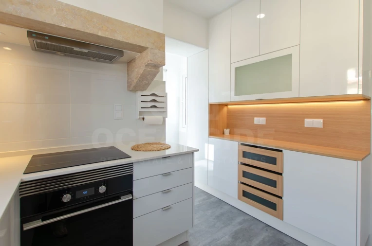 Apartamento T3 para Arrendamento em Santa Maria e São Miguel, São Martinho, São Pedro Penaferrim Foto 1