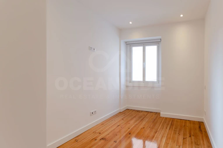 Apartamento T3 para Arrendamento em Santa Maria e São Miguel, São Martinho, São Pedro Penaferrim Foto 18