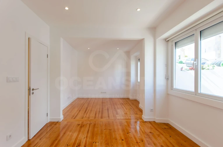 Apartamento T3 para Arrendamento em Santa Maria e São Miguel, São Martinho, São Pedro Penaferrim Foto 12