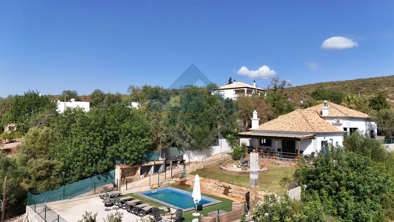 Moradia T3 para Venda em Querença, Tôr e Benafim Foto 2