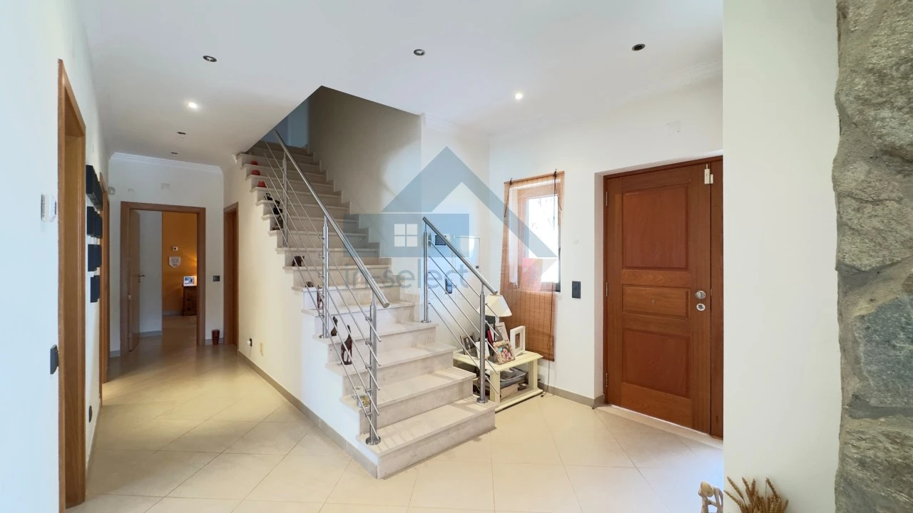 Moradia T3 para Venda em Querença, Tôr e Benafim Foto 29