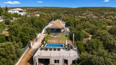 Moradia T3 para Venda em Querença, Tôr e Benafim