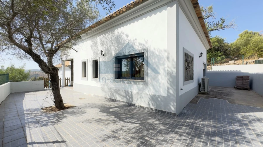 Moradia T3 para Venda em Querença, Tôr e Benafim Foto 23