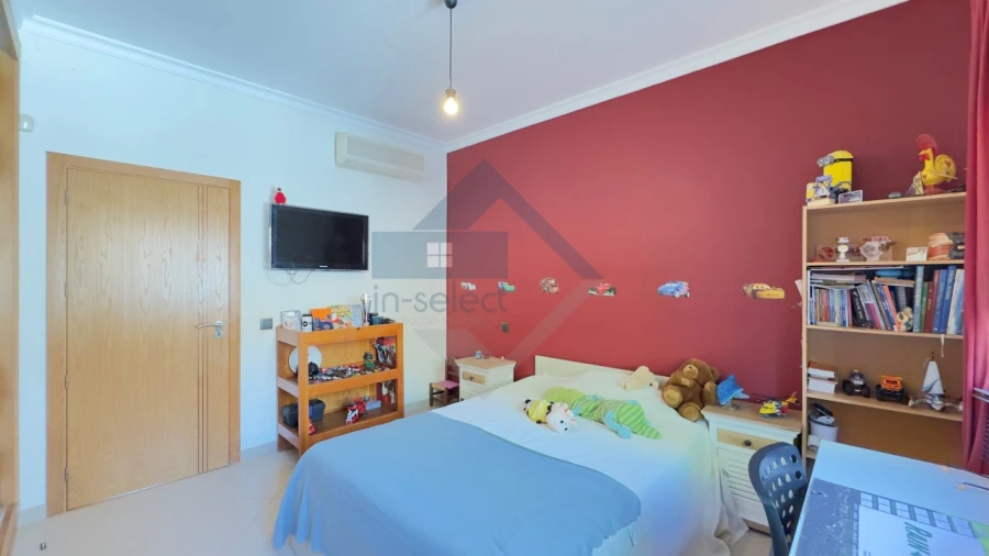 Moradia T3 para Venda em Querença, Tôr e Benafim Foto 43