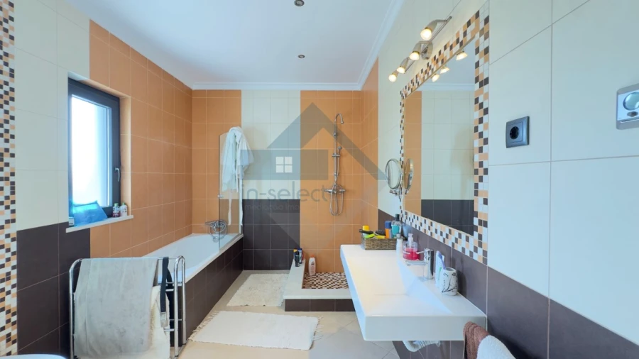 Moradia T3 para Venda em Querença, Tôr e Benafim Foto 51