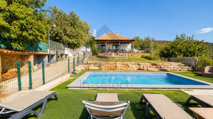 Moradia T3 para Venda em Querença, Tôr e Benafim Foto 9