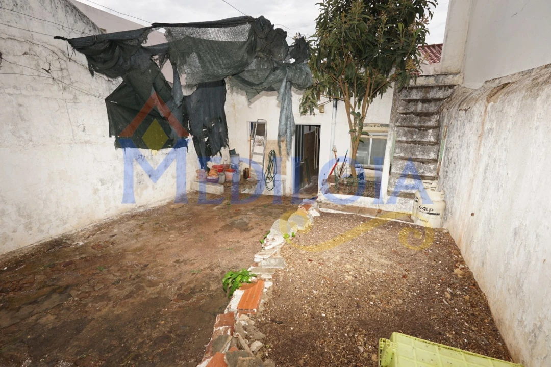 Moradia T3 para Venda em Castro Marim Foto 11