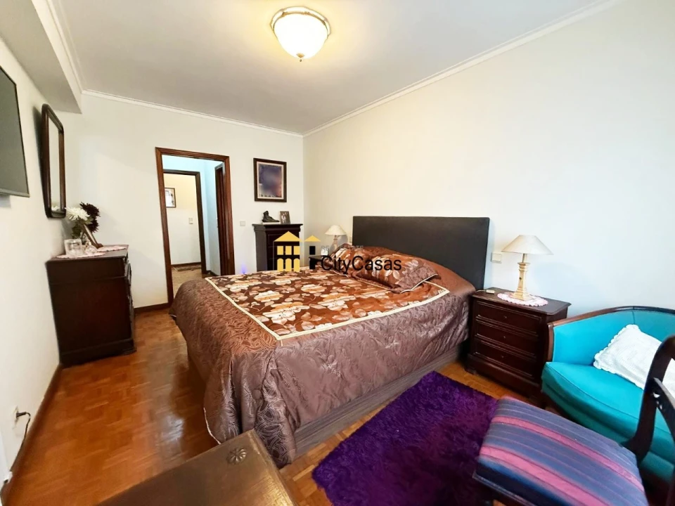 Apartamento T4 para Venda em Mafamude e Vilar do Paraíso Foto 4