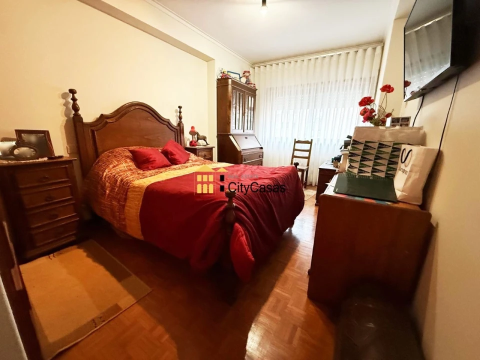 Apartamento T4 para Venda em Mafamude e Vilar do Paraíso Foto 6