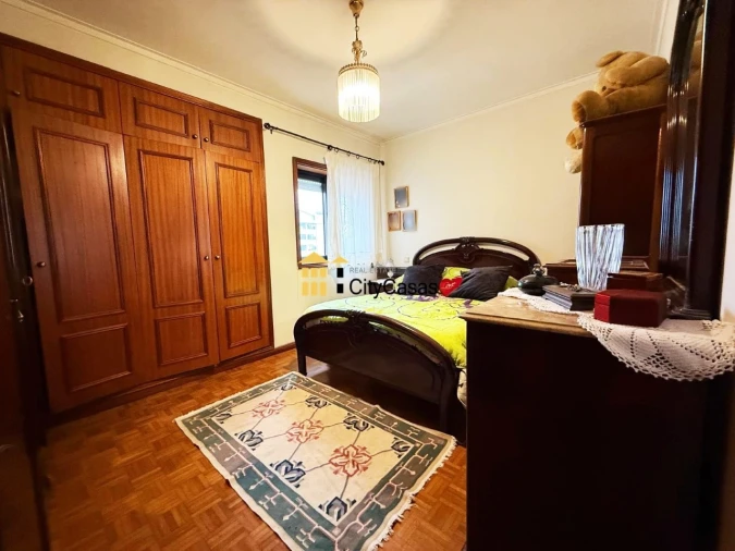 Apartamento T4 para Venda em Mafamude e Vilar do Paraíso Foto 9