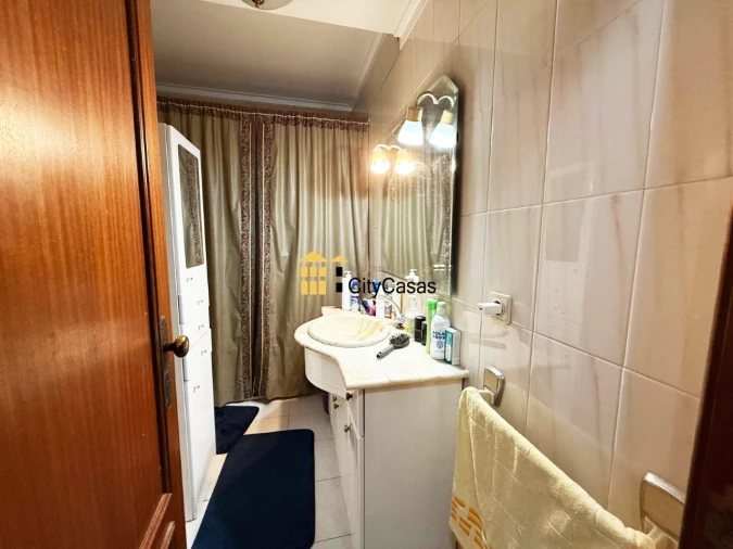 Apartamento T4 para Venda em Mafamude e Vilar do Paraíso Foto 13