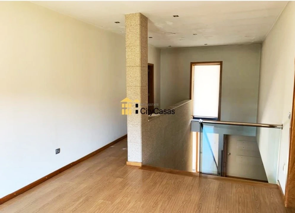 Moradia T3 para Venda em Louredo Foto 16