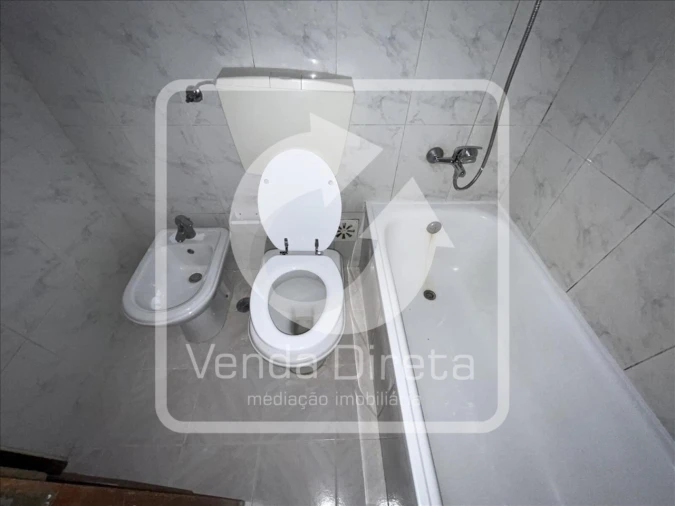 Apartamento T2 para Venda em Cacém e São Marcos Foto 16