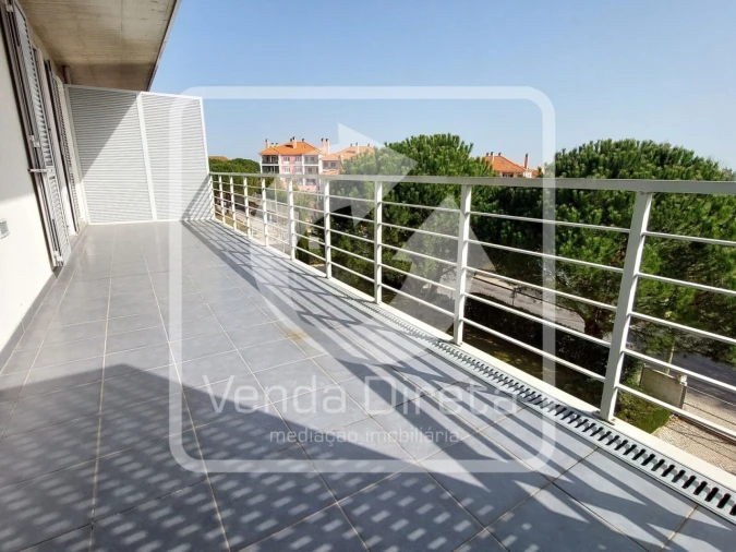 Apartamento T2 para Venda em Santa Maria e São Miguel, São Martinho, São Pedro Penaferrim Foto 4