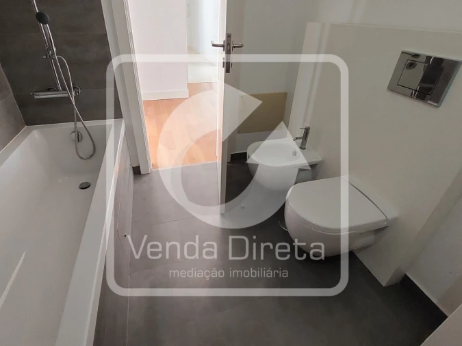 Apartamento T2 para Venda em Santa Maria e São Miguel, São Martinho, São Pedro Penaferrim Foto 18