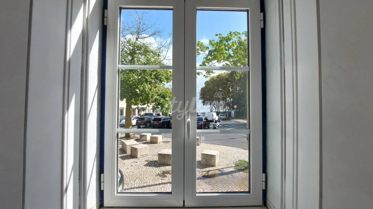 Apartamento T3 para Venda em Oeiras e São Julião da Barra, Paço de Arcos e Caxias Foto 6