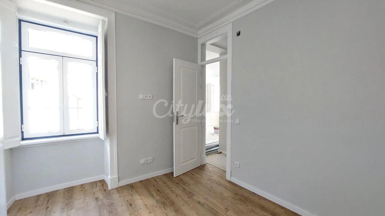 Apartamento T3 para Venda em Oeiras e São Julião da Barra, Paço de Arcos e Caxias Foto 12