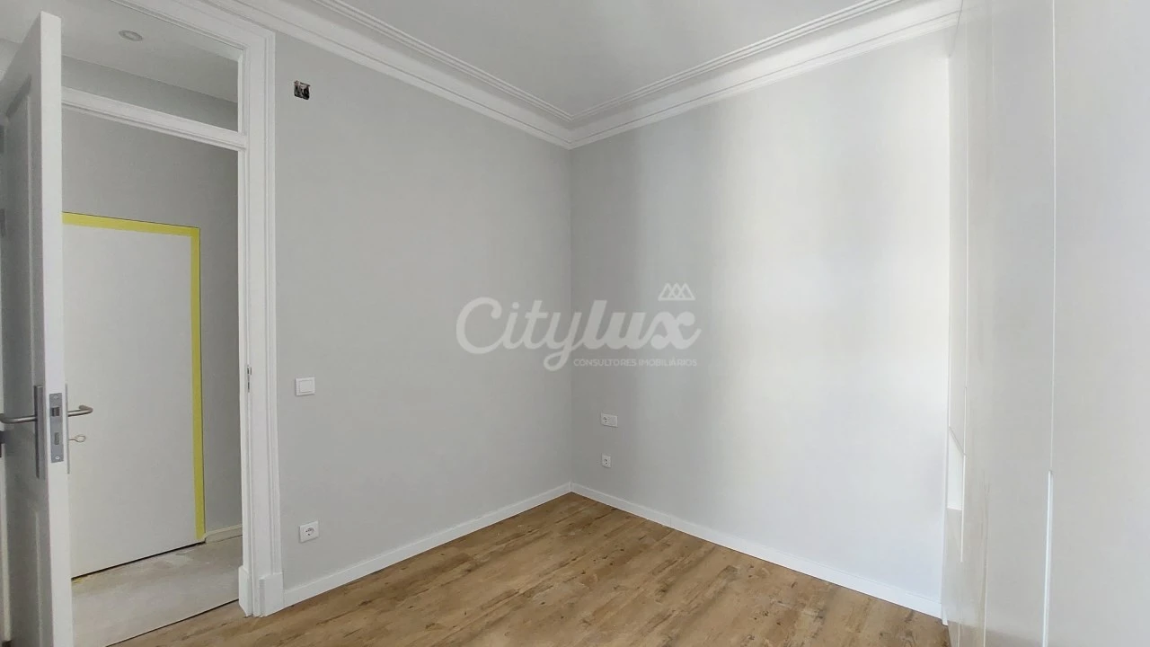 Apartamento T3 para Venda em Oeiras e São Julião da Barra, Paço de Arcos e Caxias Foto 11