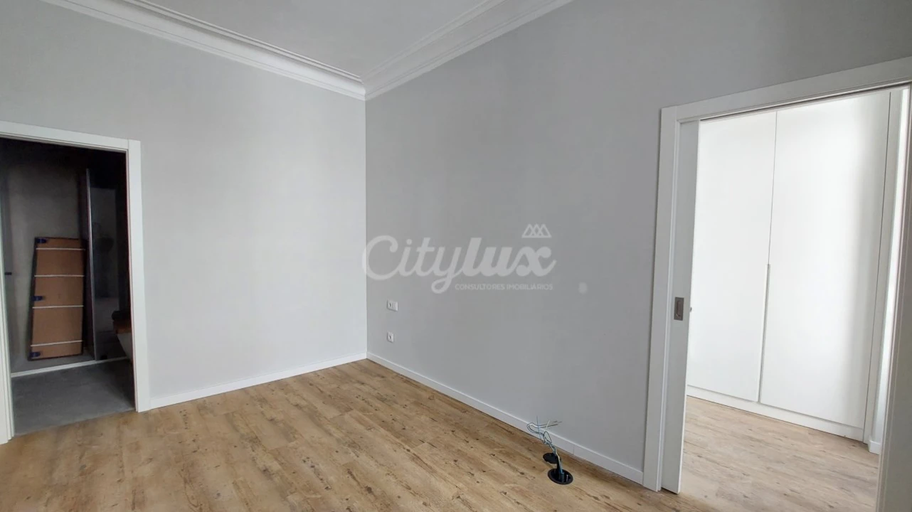 Apartamento T3 para Venda em Oeiras e São Julião da Barra, Paço de Arcos e Caxias Foto 21