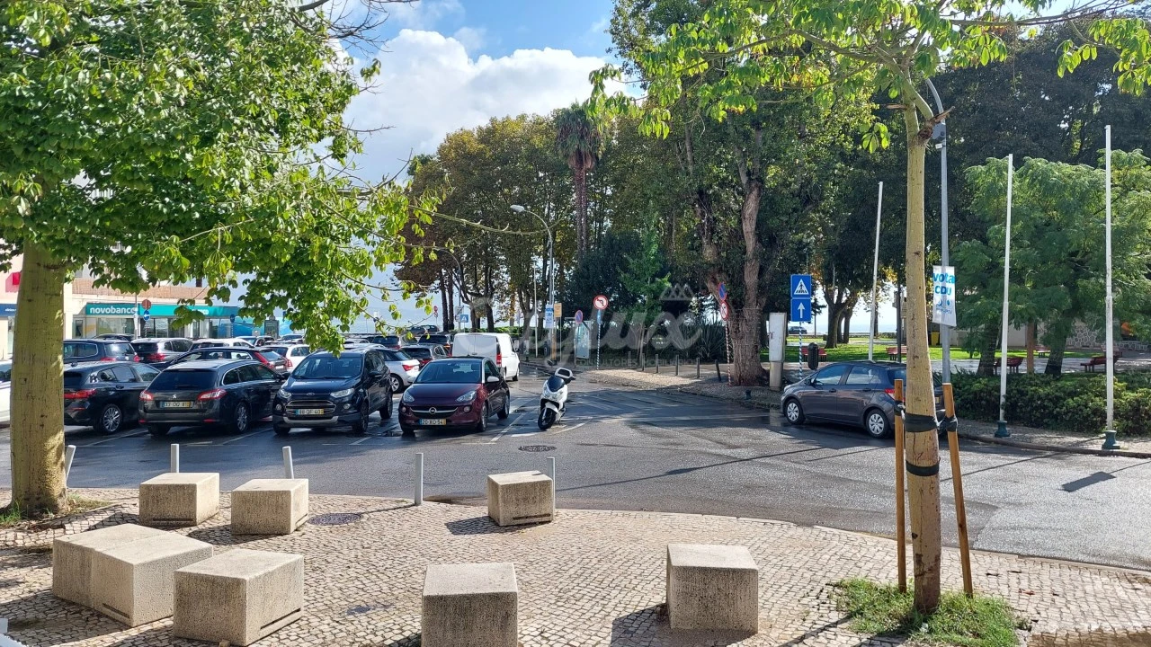 Apartamento T3 para Venda em Oeiras e São Julião da Barra, Paço de Arcos e Caxias Foto 26