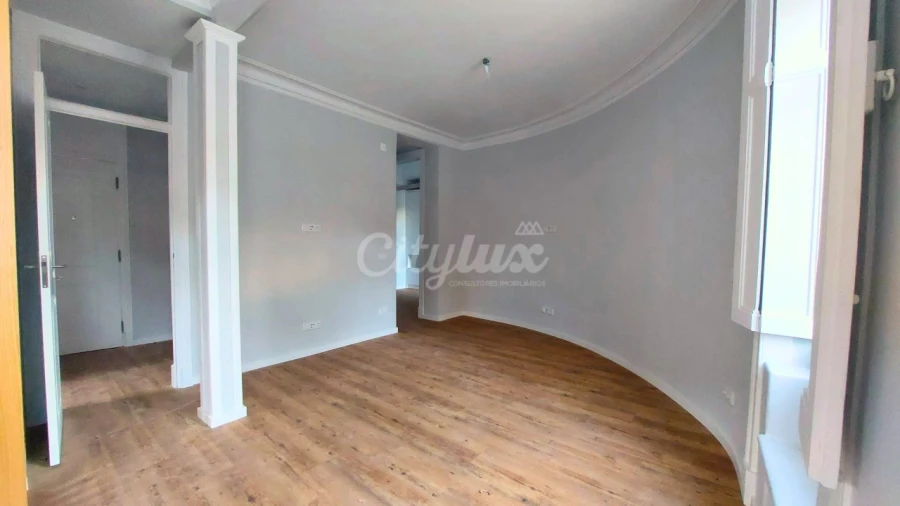 Apartamento T3 para Venda em Oeiras e São Julião da Barra, Paço de Arcos e Caxias Foto 7