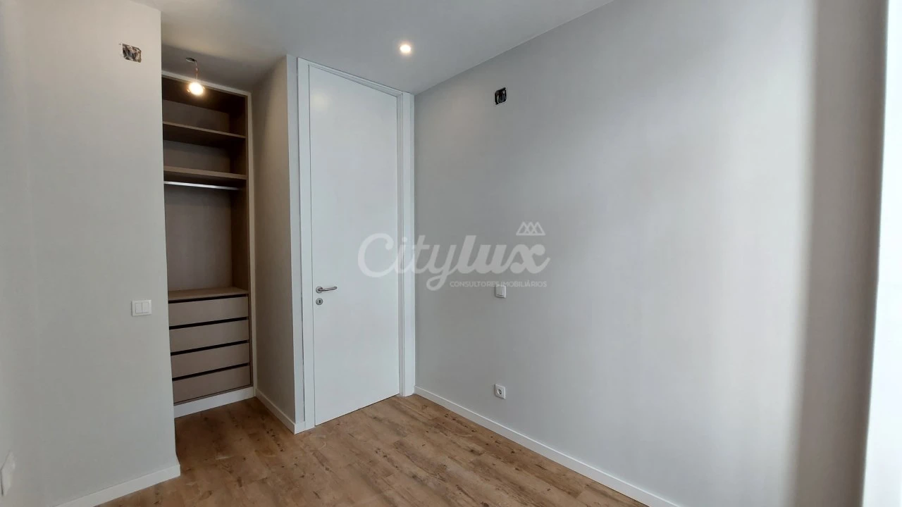 Apartamento T1 para Venda em Oeiras e São Julião da Barra, Paço de Arcos e Caxias Foto 9