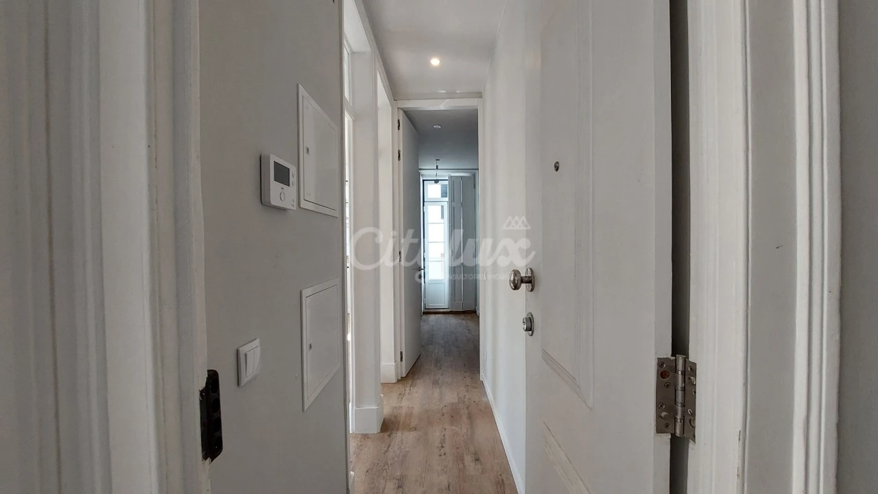 Apartamento T1 para Venda em Oeiras e São Julião da Barra, Paço de Arcos e Caxias Foto 16