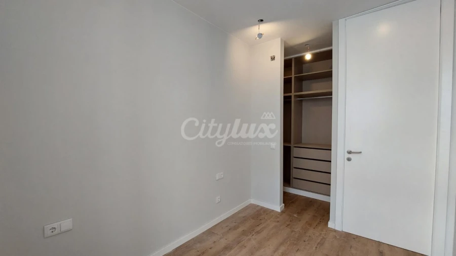 Apartamento T1 para Venda em Oeiras e São Julião da Barra, Paço de Arcos e Caxias Foto 8