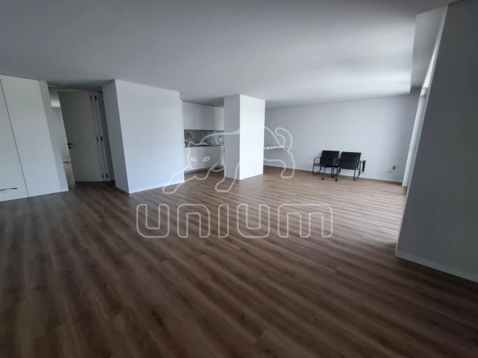 Apartamento T3 para Venda em Santa Maria Maior e Monserrate e Meadela Foto 21