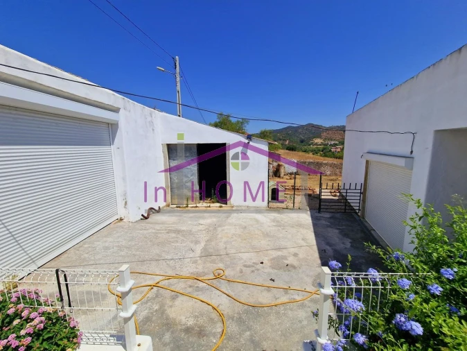 Moradia T7 para Venda em Salir Foto 25