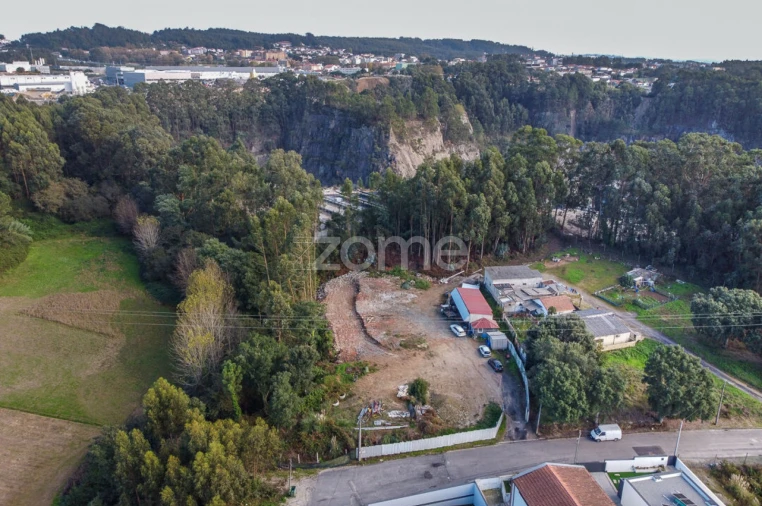 Terreno para Venda em Mafamude e Vilar do Paraíso Foto 13