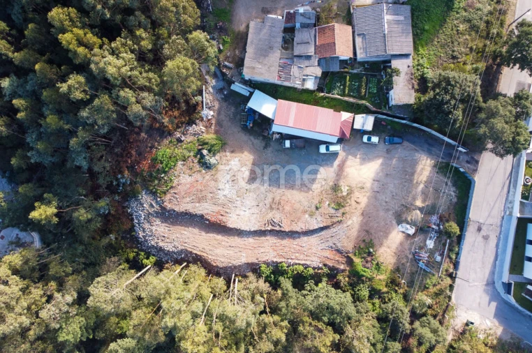 Terreno para Venda em Mafamude e Vilar do Paraíso Foto 2