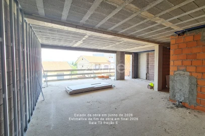 Apartamento T3 para Venda em Gondomar (São Cosme), Valbom e Jovim