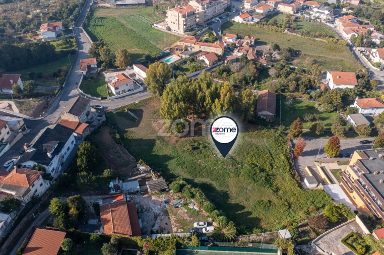 Terreno para Venda em Oliveira do Douro Foto 7