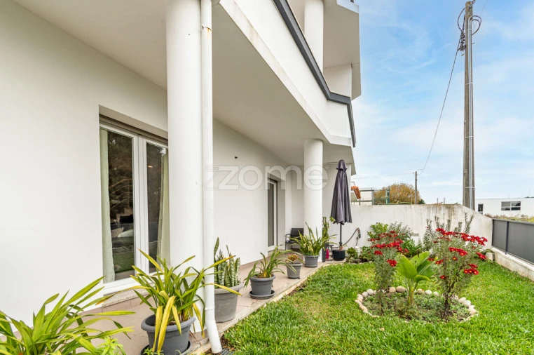 Moradia T5 para Venda em Antas Foto 6