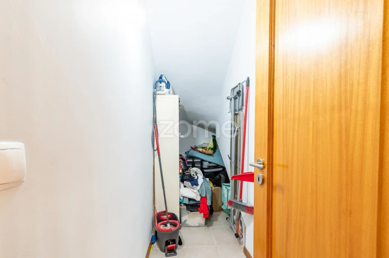 Moradia T5 para Venda em Antas Foto 17