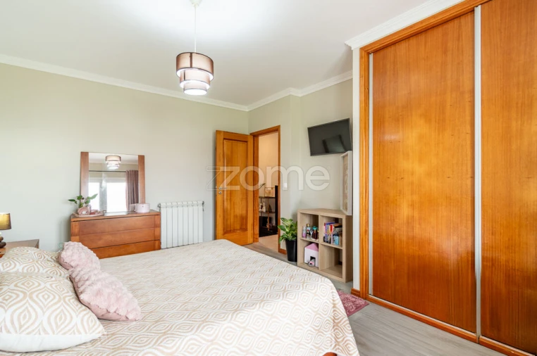 Moradia T5 para Venda em Antas Foto 20