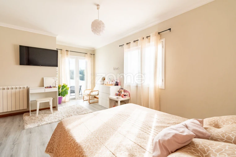 Moradia T5 para Venda em Antas Foto 26