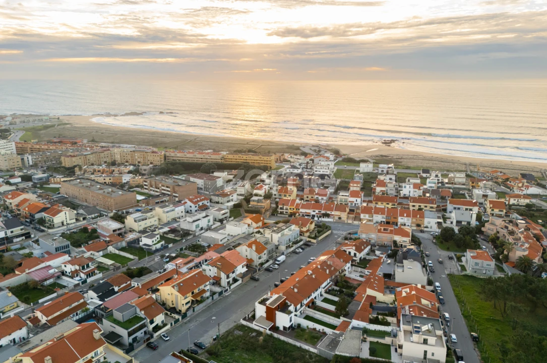 Moradia T3 para Venda em Perafita, Lavra e Santa Cruz do Bispo Foto 40