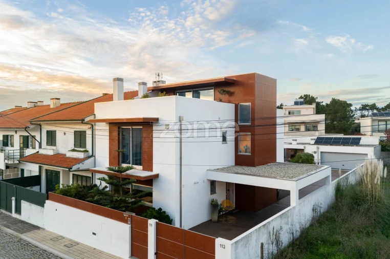 Moradia T3 para Venda em Perafita, Lavra e Santa Cruz do Bispo Foto 3