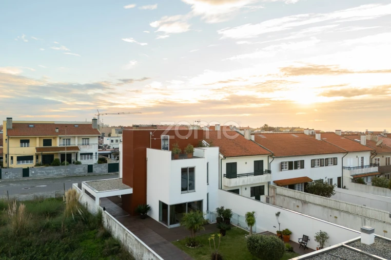 Moradia T3 para Venda em Perafita, Lavra e Santa Cruz do Bispo Foto 35