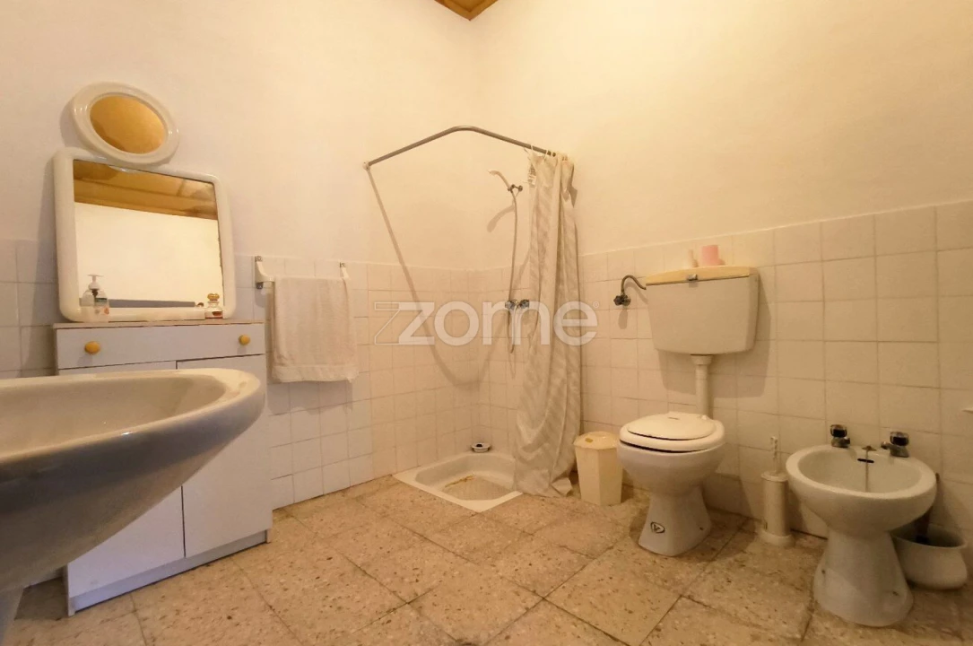 Moradia T3 para Venda em Santa Vitória e Mombeja Foto 9